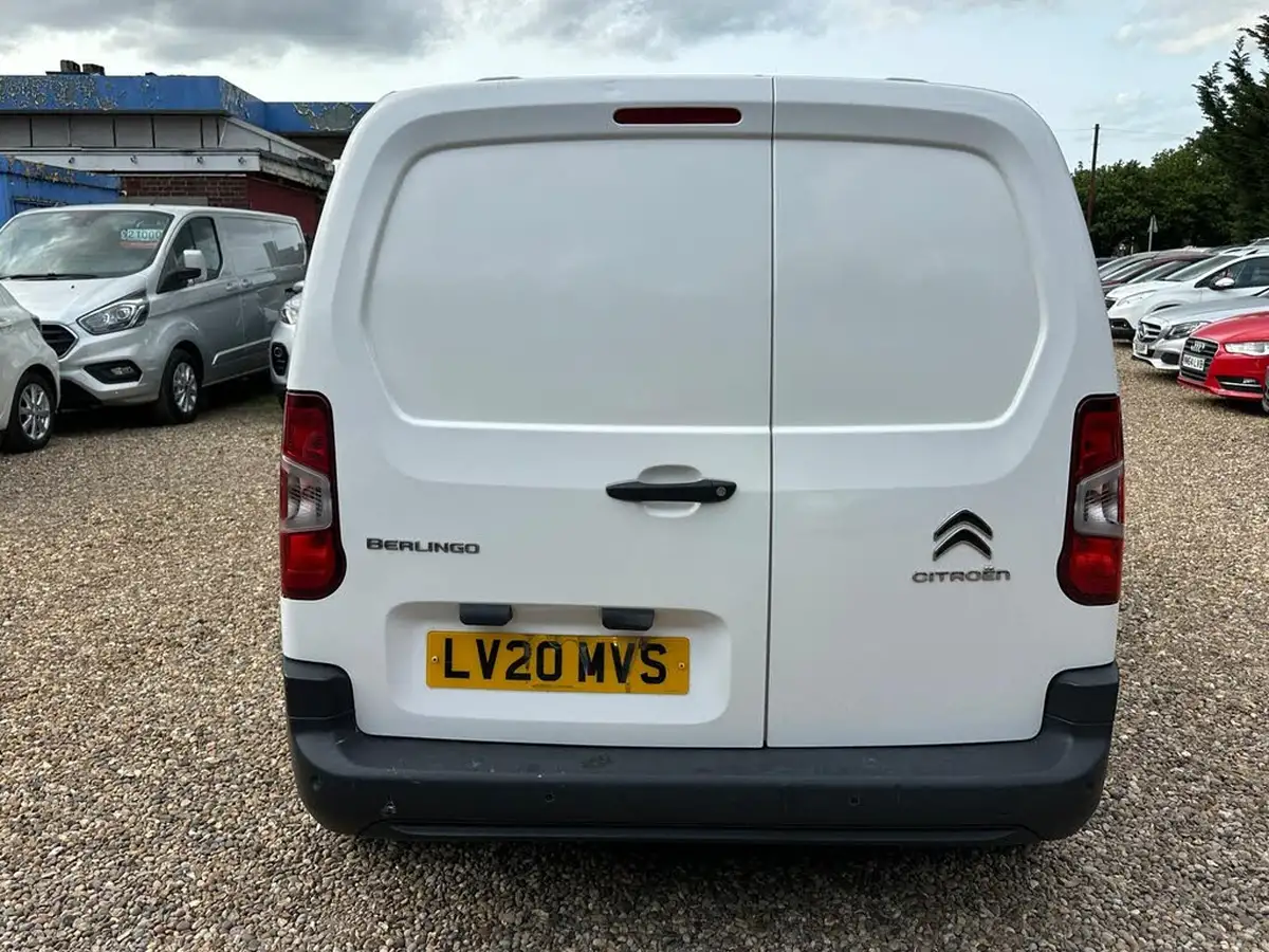 2020-citroen-berlingo-15bluehdi-650-enterprise-ss-big-3