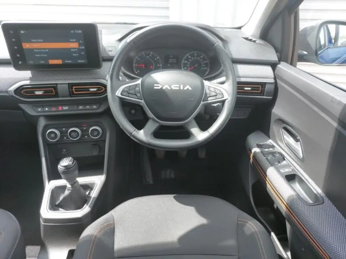 2023-dacia-sandero-stepway-10-tce-journey-90bhp-big-6