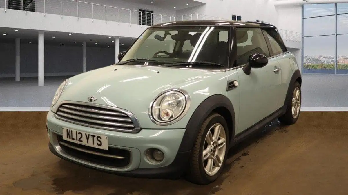 2012-mini-cooper-16-cooper-122bhp-hatchback-3d-big-1