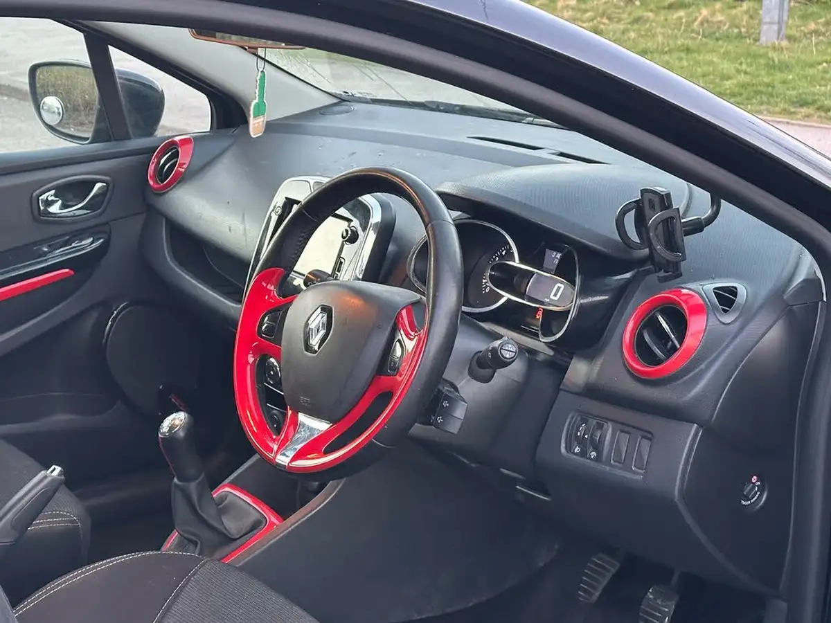 2013-renault-clio-12-dynamique-big-14