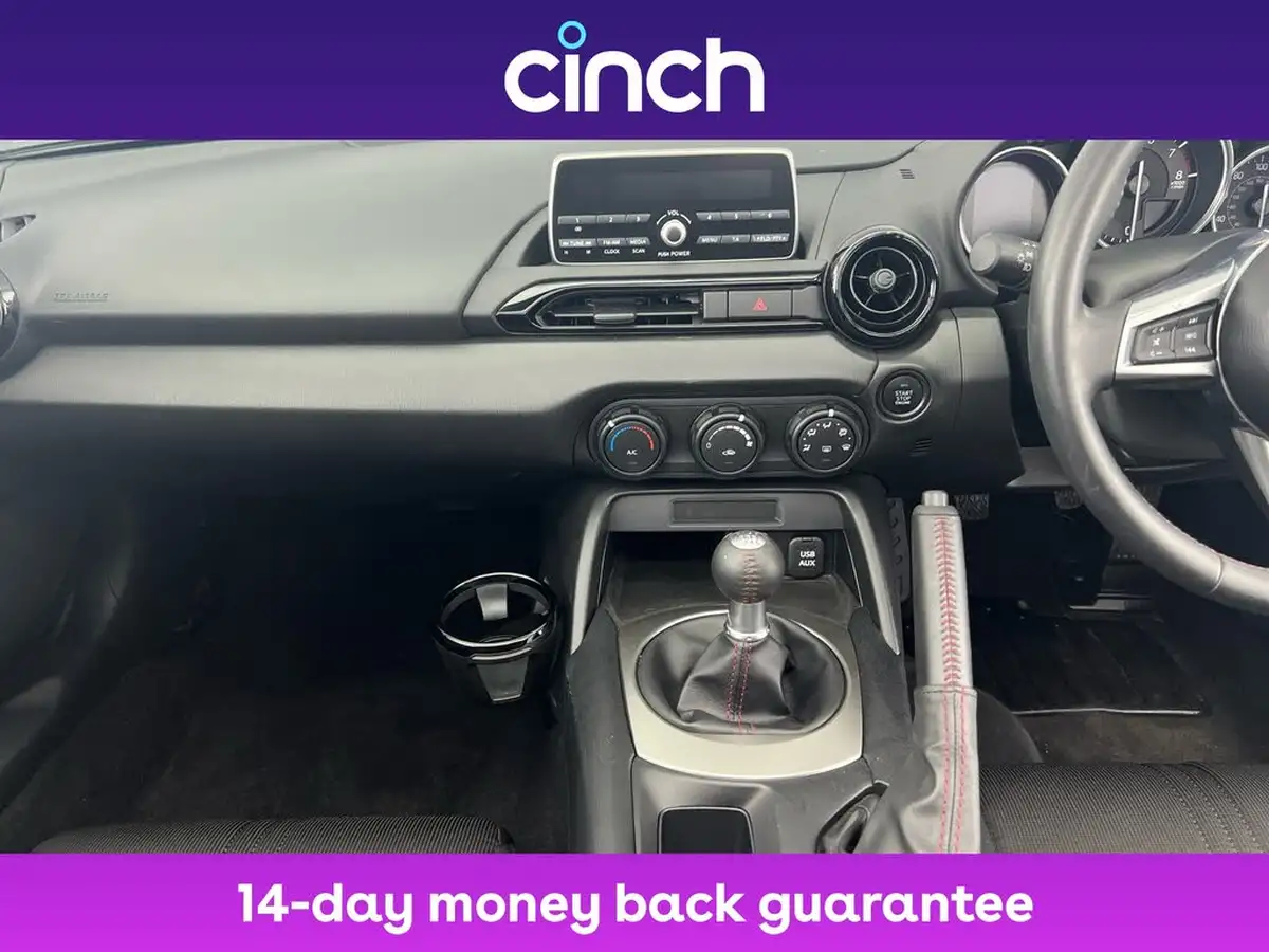 2019-mazda-mx-5-15-se-big-16
