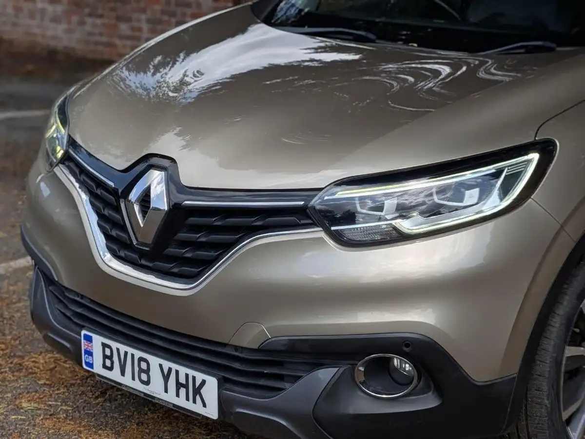 2018-renault-kadjar-12-tce-signature-nav-1197cc-edc-auto-big-14