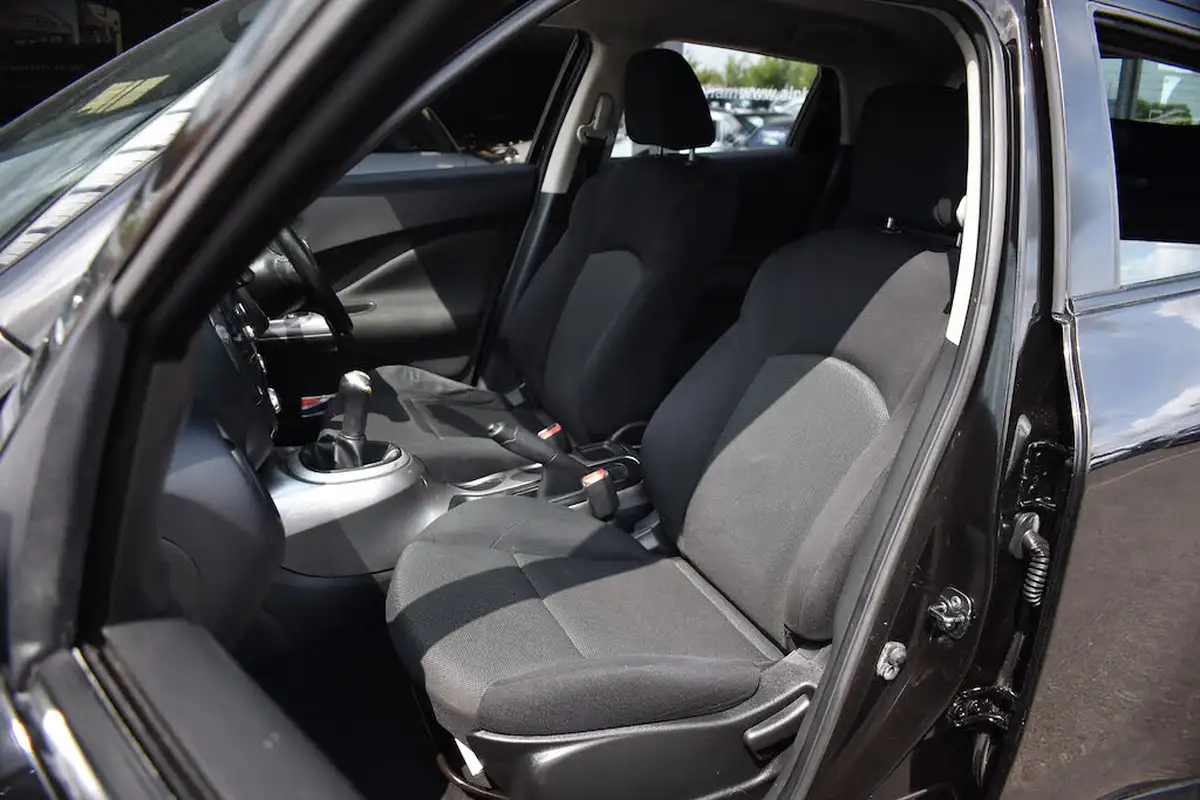 2011-nissan-juke-16-acenta-16v-1598cc-big-10