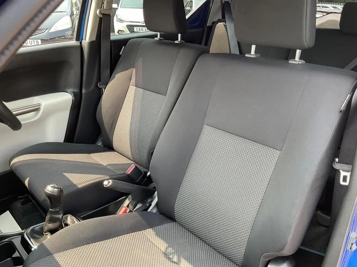2017-suzuki-ignis-12-dualjet-sz-t-big-10