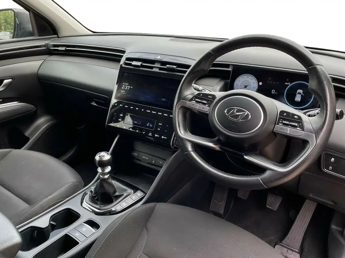 2022-hyundai-tucson-16-t-gdi-premium-150ps-big-14