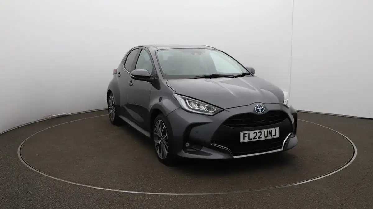 2022-toyota-yaris-15-vvt-i-excel-big-34