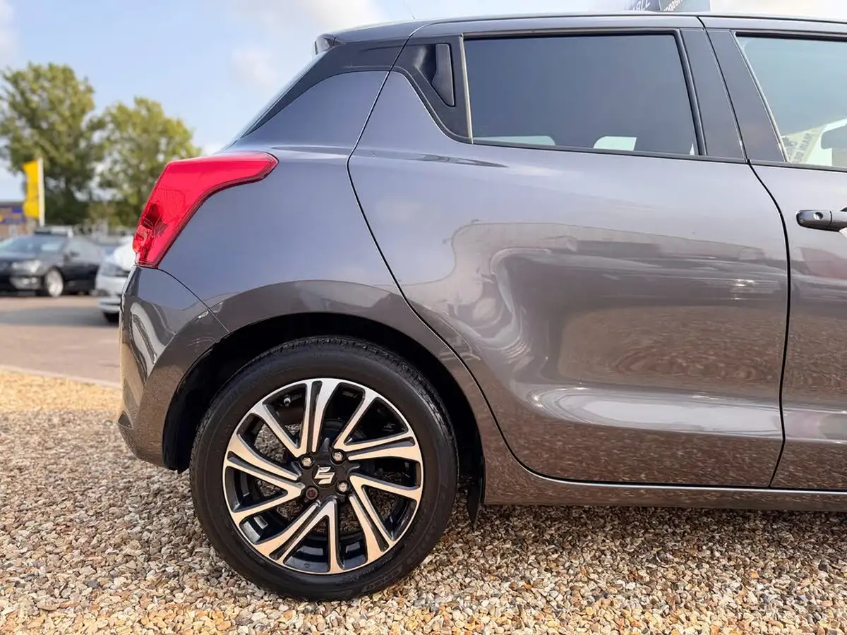 2022-suzuki-swift-12-dualjet-sz-l-big-20