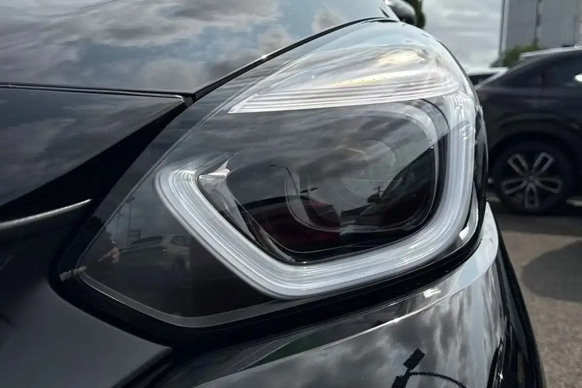 2025-honda-jazz-15-i-mmd-elegance-big-27