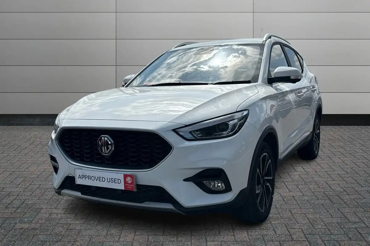 2024-mg-zs-suv-10t-gdi-exclusive-big-9