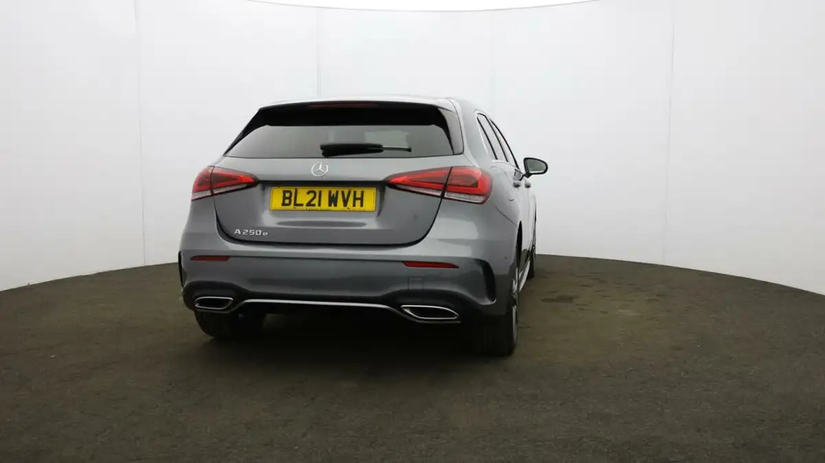 2021-mercedes-benz-a-class-13-a250e-amg-line-executive-hatchback-5d-big-62