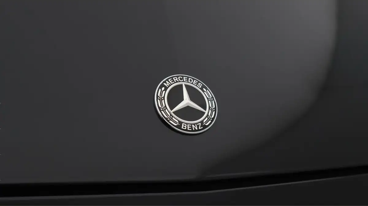 2019-mercedes-benz-c-class-15-c200-amg-line-premiumss-saloon-4d-big-20