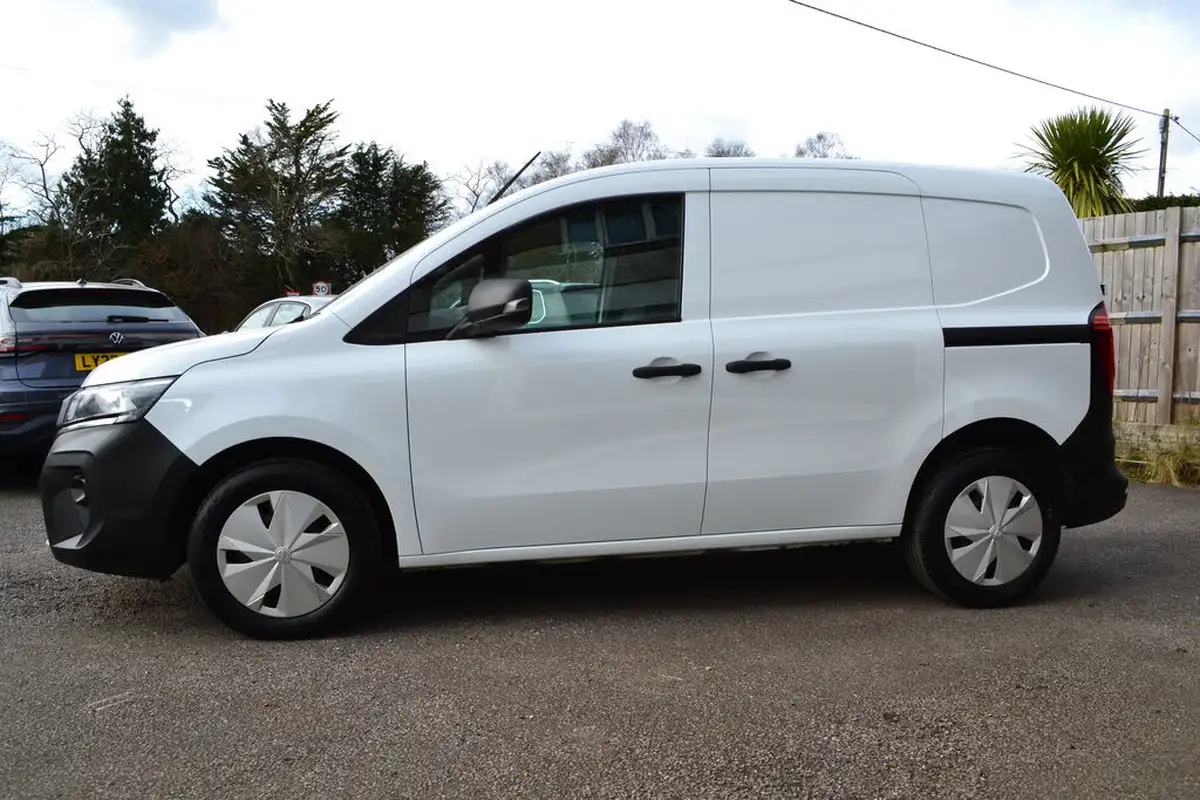 2023-nissan-townstar-13-tce-l1-acenta-big-3