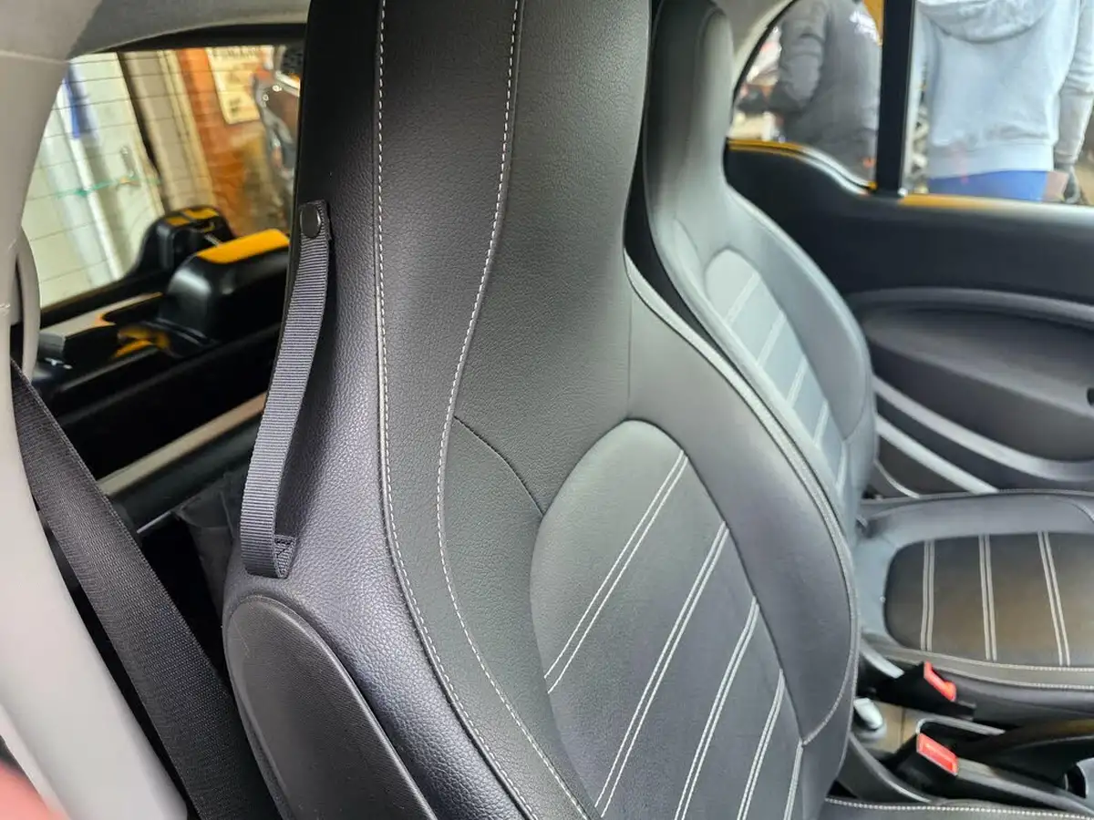2017-smart-fortwo-09-prime-sport-90bhp-premiumss-coupe-twinamic-big-24