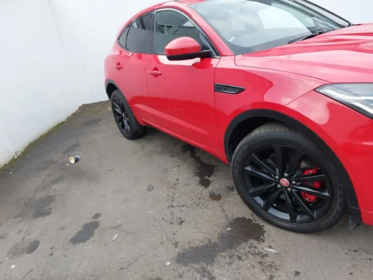 2022-jaguar-e-pace-15-p300e-r-dynamic-hse-big-11