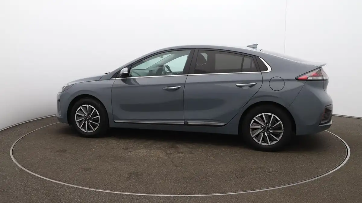 2021-hyundai-ioniq-e-premium-electric-100kw-big-52