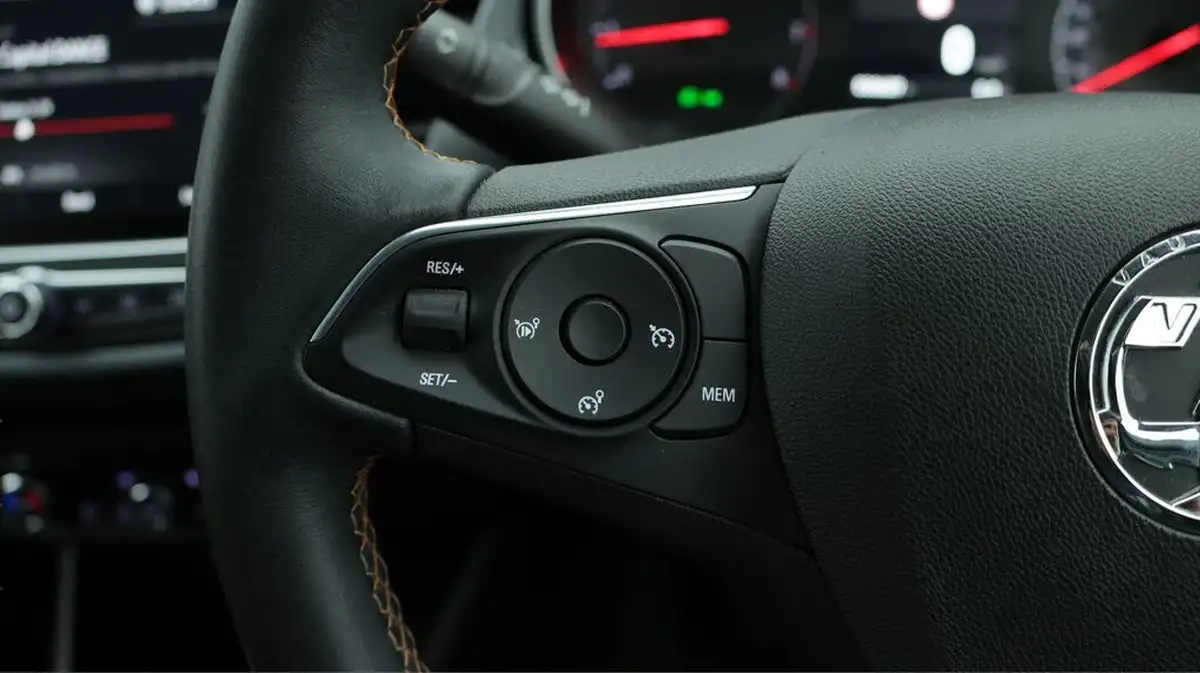 2020-vauxhall-crossland-x-12-business-edition-nav-83ps-big-23