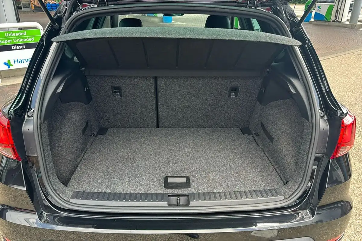 2022-seat-arona-10-tsi-fr-sport-big-11