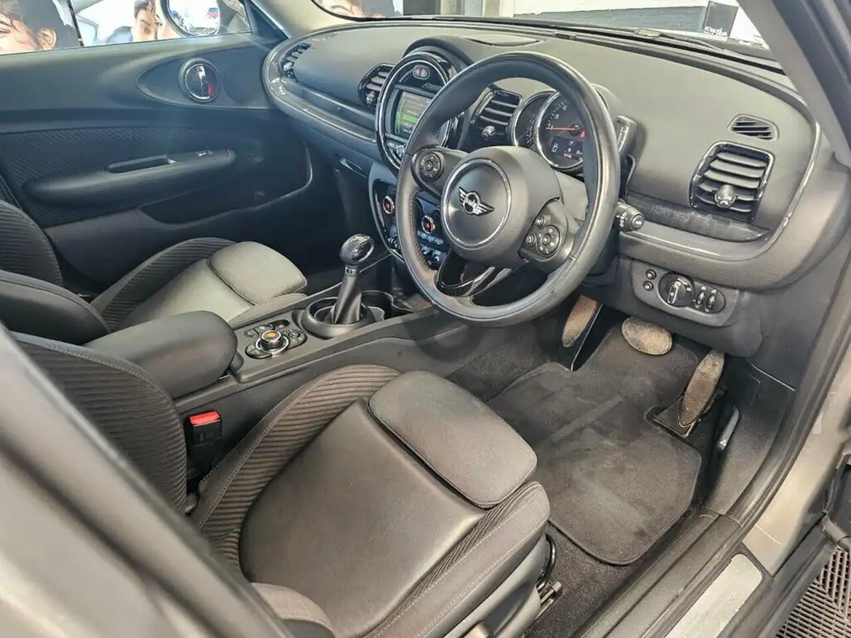 2018-mini-clubman-15-cooper-ss-auto-big-4