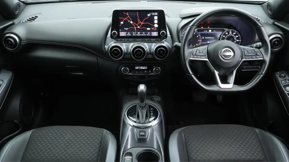2023-nissan-juke-10-dig-t-n-connecta-dct-big-13