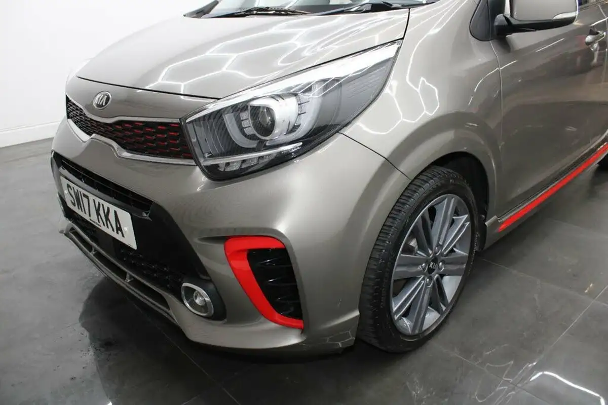 2017-kia-picanto-10-gt-line-big-7