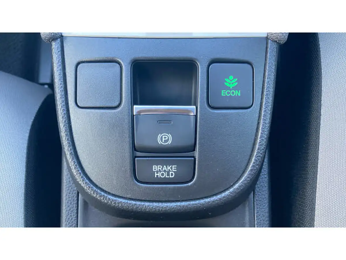 2021-honda-jazz-15-i-mmd-crosstar-ex-109ps-two-tone-big-17