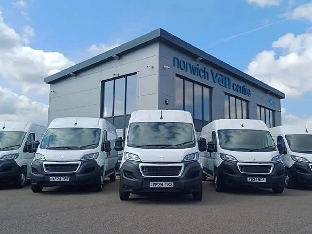 2023-peugeot-partner-15-bluehdi-1000-professional-premium-100pseu6d-big-6