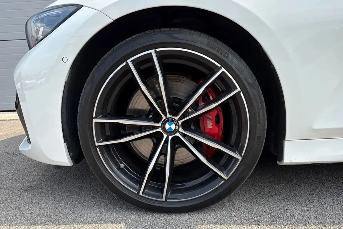 2022-bmw-3-series-20-320i-xdrive-m-sport-big-10