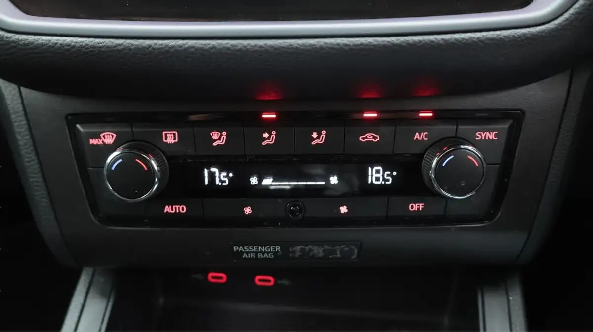 2021-seat-ibiza-10-tsi-fr-110ps-dsg-big-12