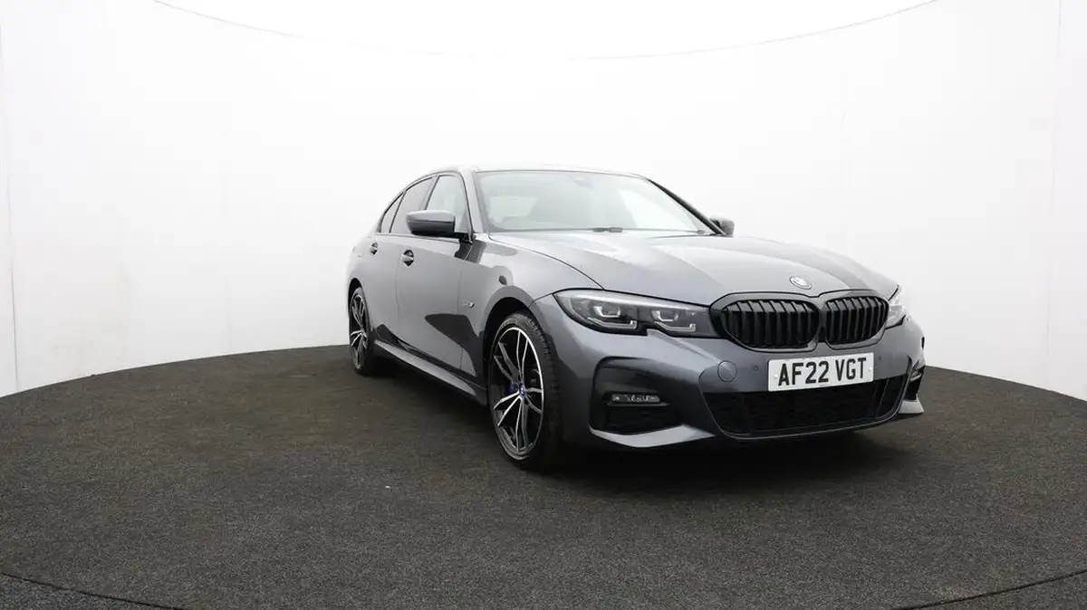 2022-bmw-3-series-20-330e-m-sport-pro-pack-saloon-4d-big-44