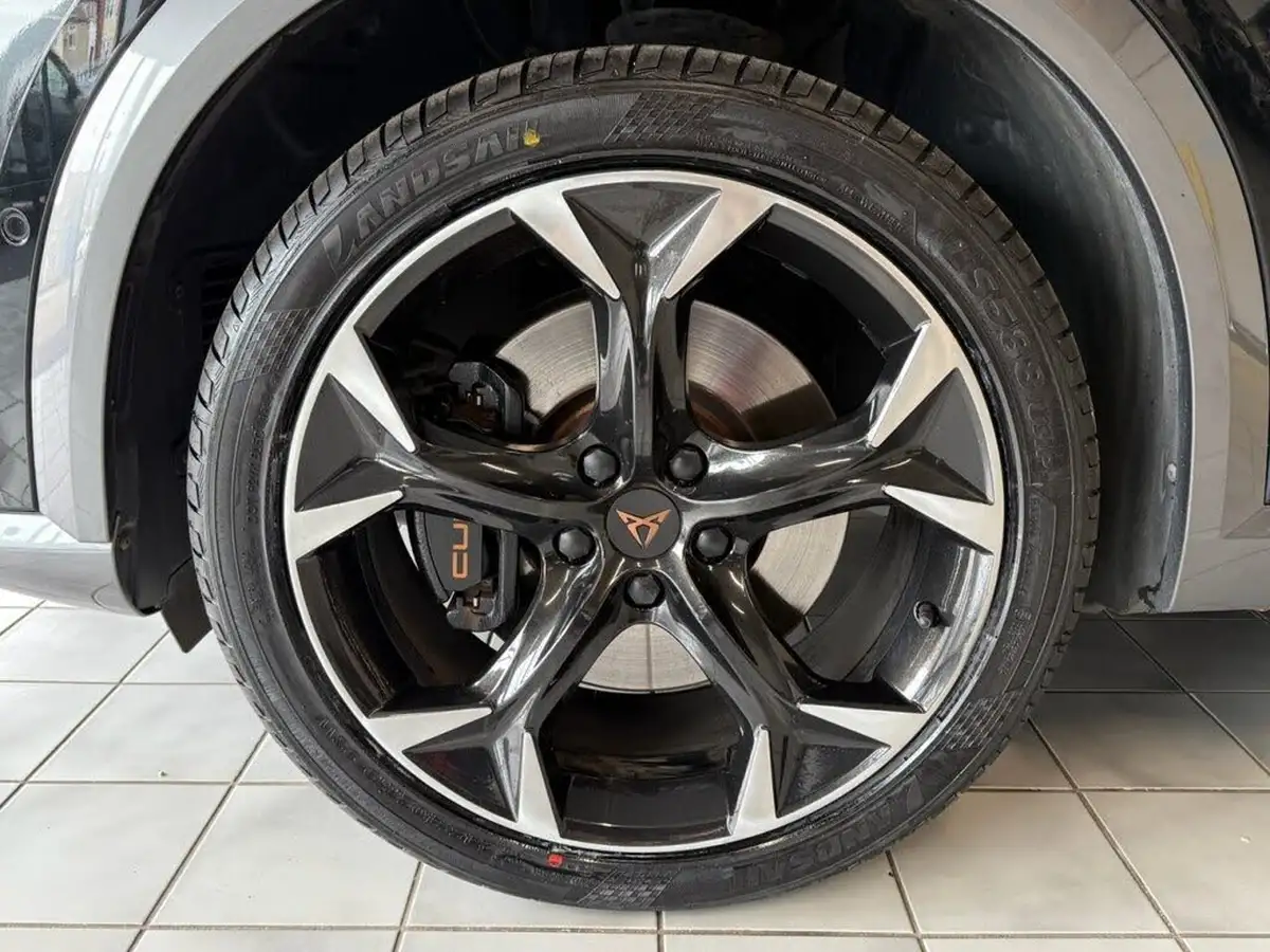 2021-cupra-formentor-14-e-hybrid-vz2-big-23