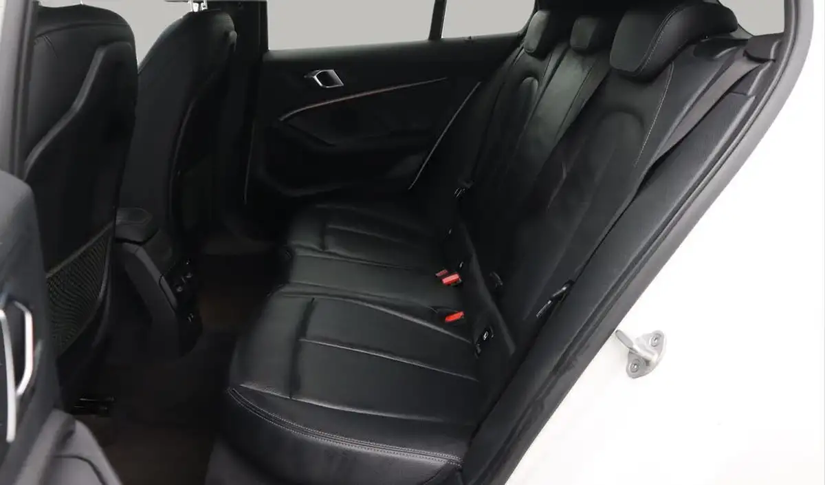 2019-bmw-1-series-15-118i-m-sport-138bhp-5d-big-16