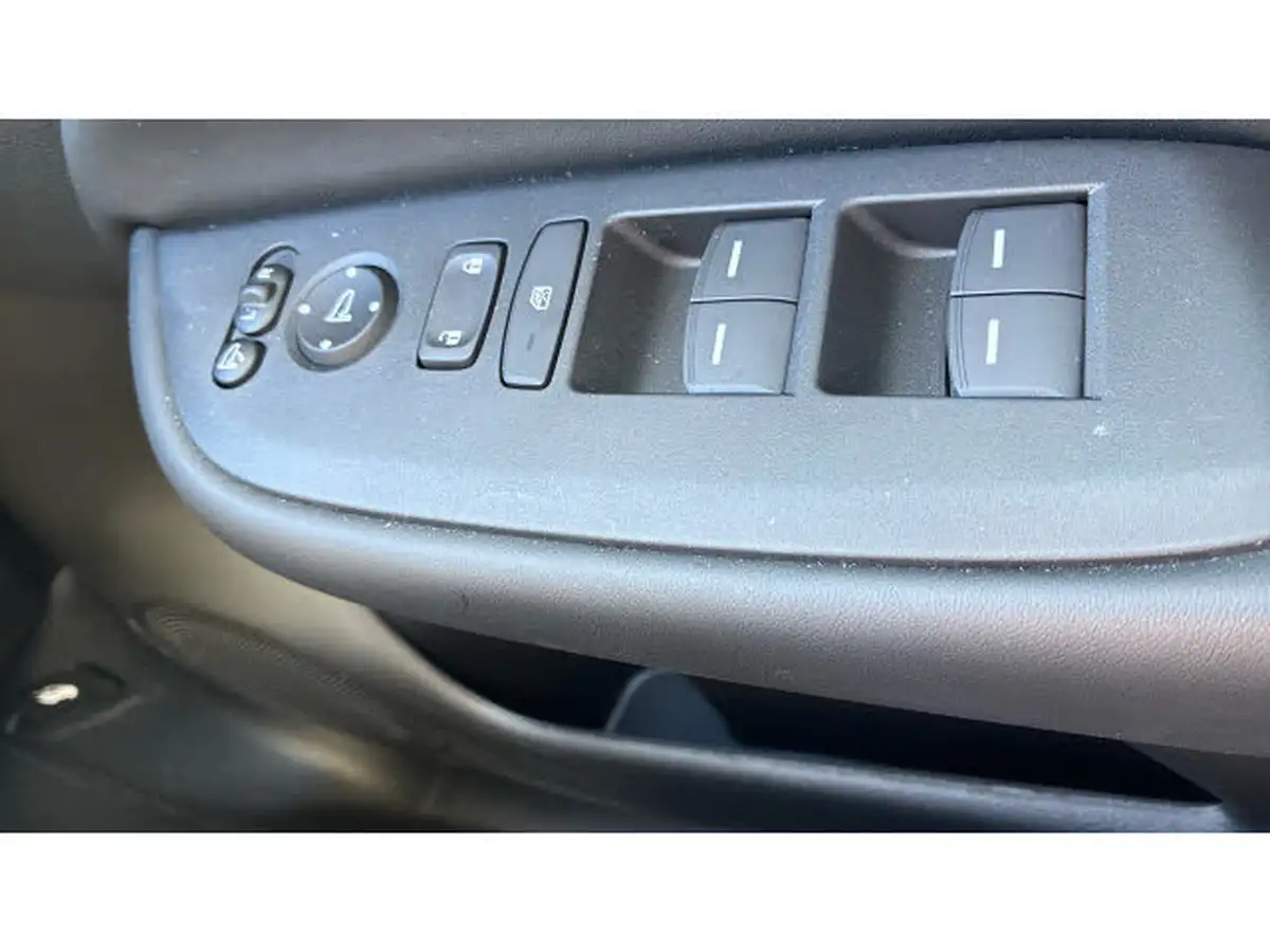 2025-honda-jazz-15-i-mmd-crosstar-advance-big-18