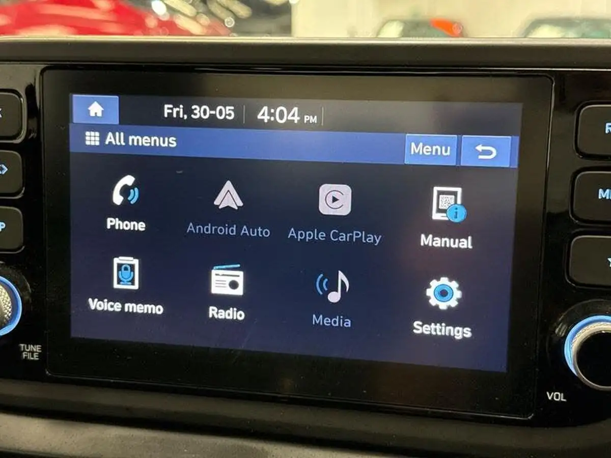 2022-hyundai-i20-10-t-gdi-se-connect-eclutch-imt-big-28