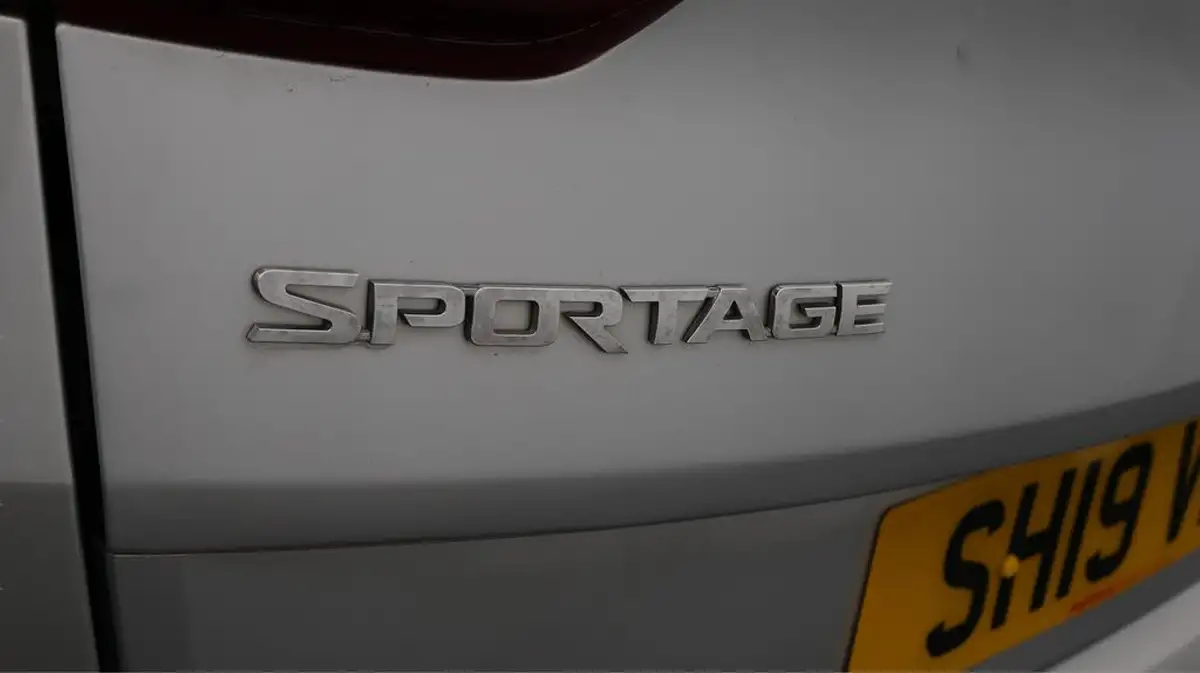 2019-kia-sportage-16-gdi-1-big-20