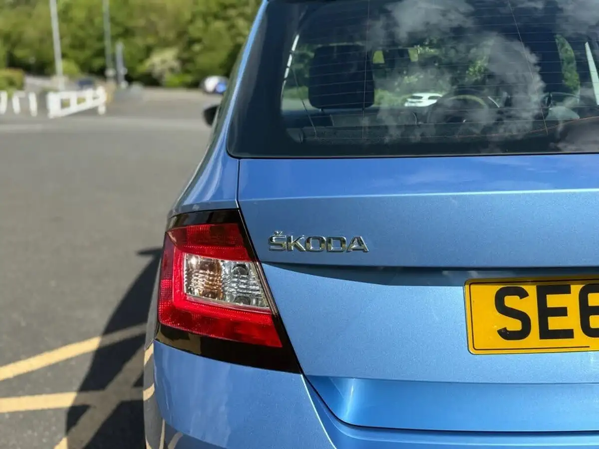 2015-skoda-fabia-12-tsi-se-109ps-hatchback-dsg-big-40
