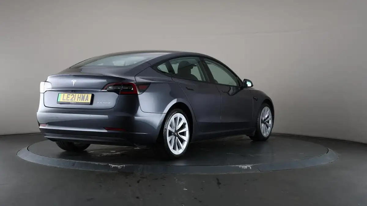 2021-tesla-model-3-e-long-range-4x4-big-68