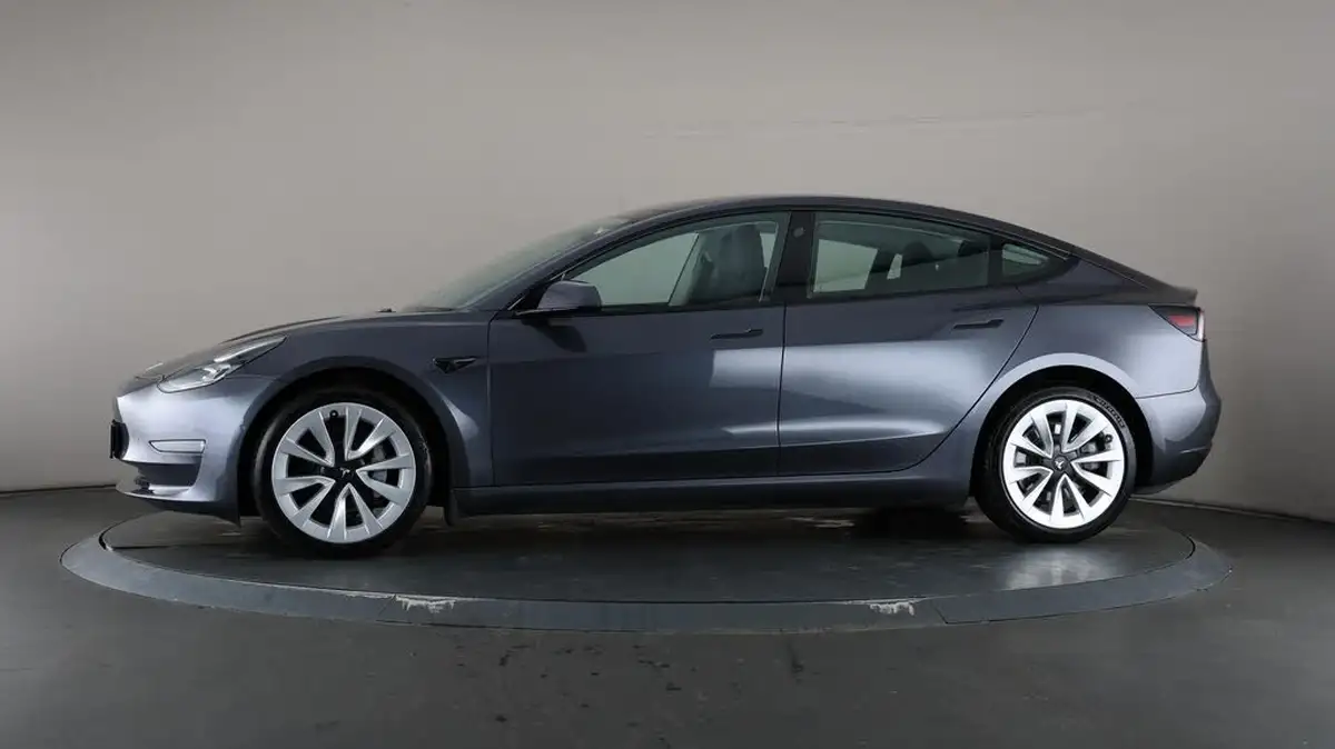 2021-tesla-model-3-e-long-range-4x4-big-20