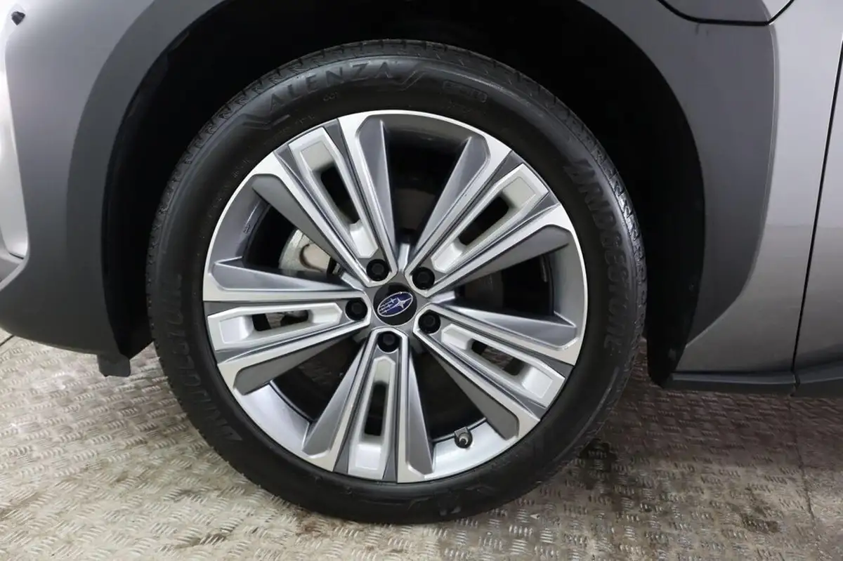 2023-subaru-solterra-e-touring-big-34