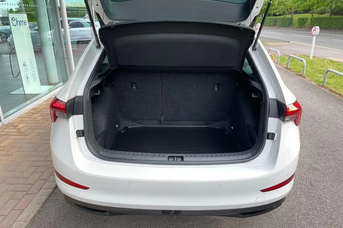 2021-skoda-scala-10-tsi-monte-carlo-dsg-big-17