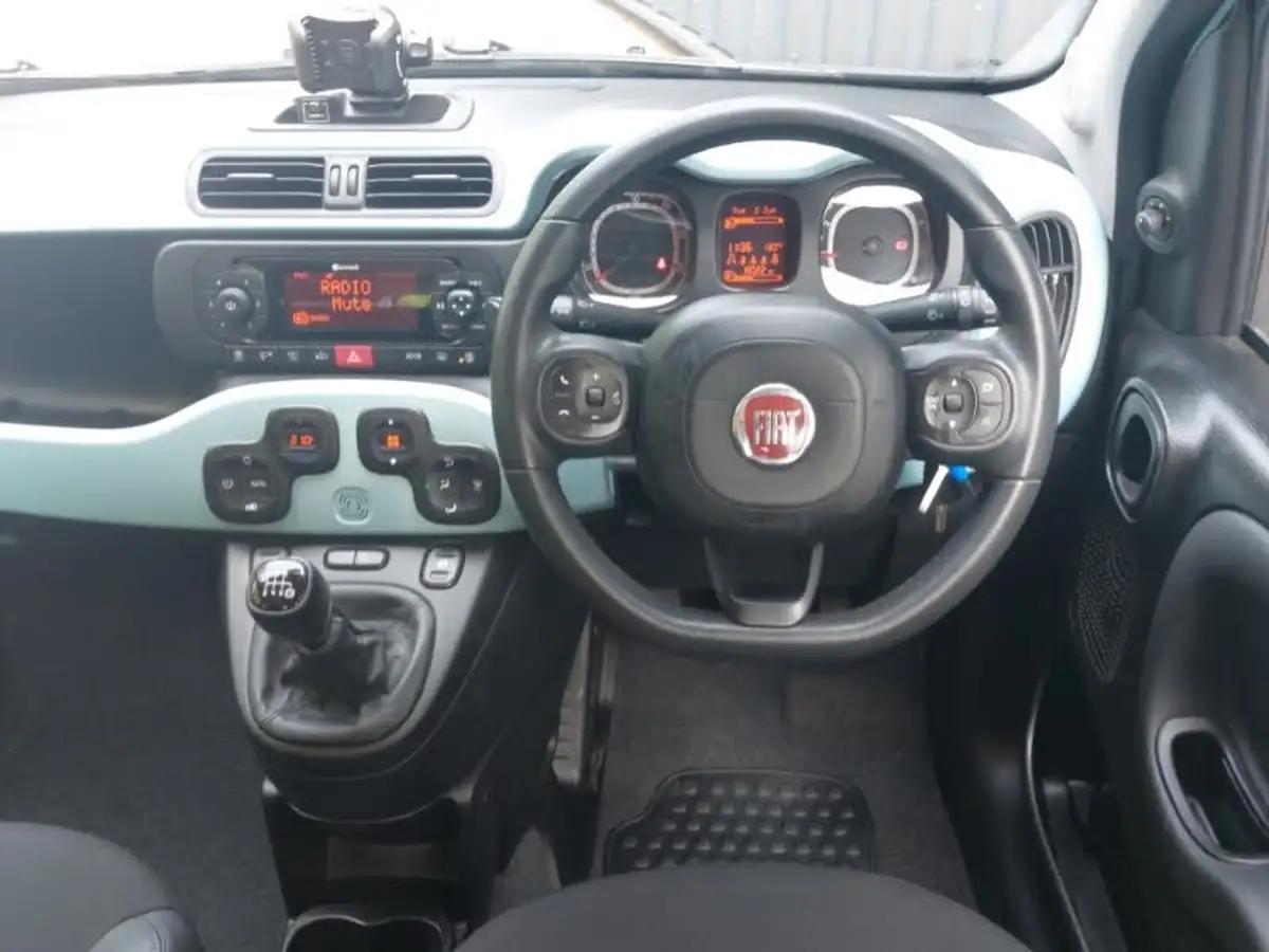 2020-fiat-panda-10-city-cross-big-6