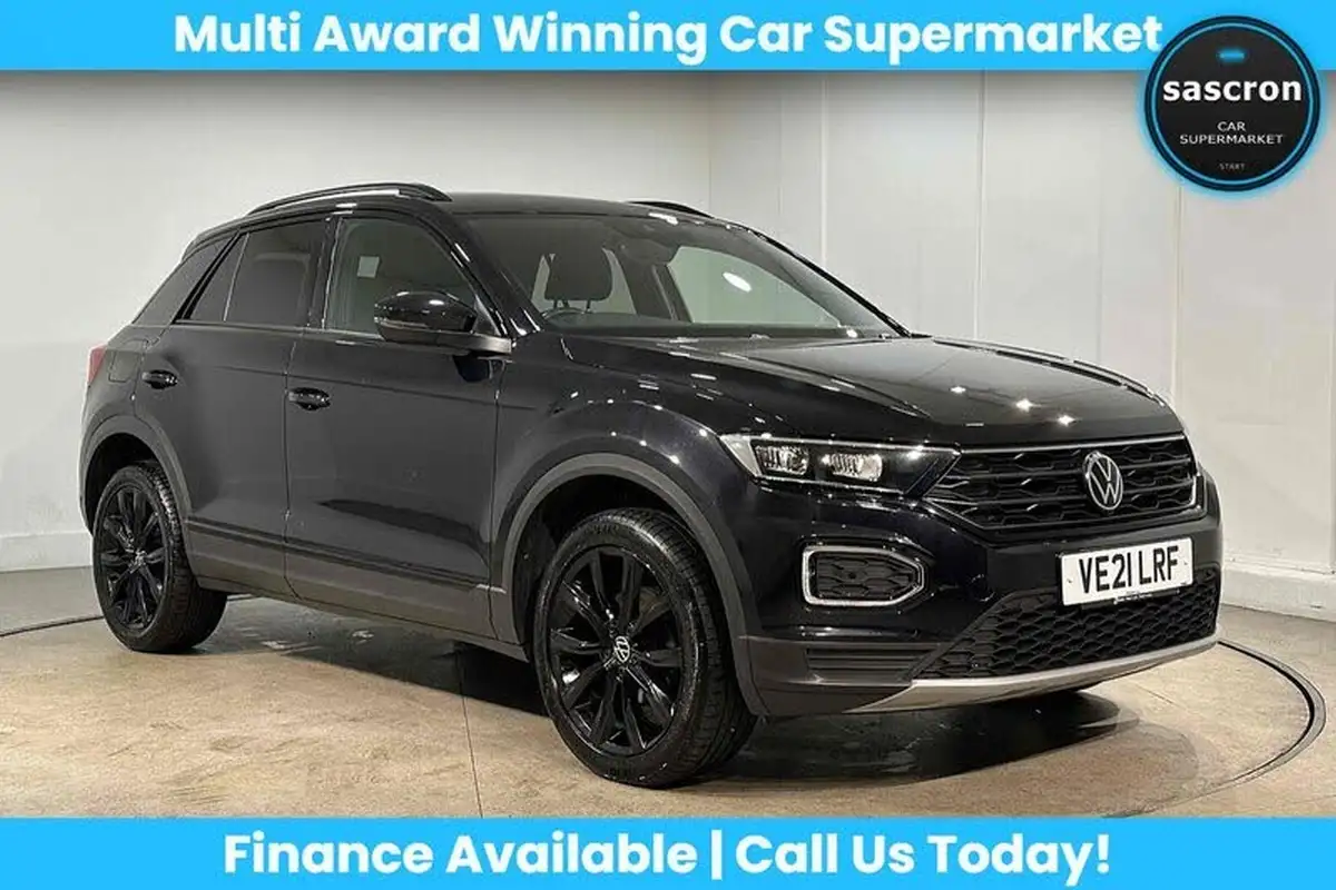 2021-volkswagen-t-roc-15-tsi-black-edition-big-0