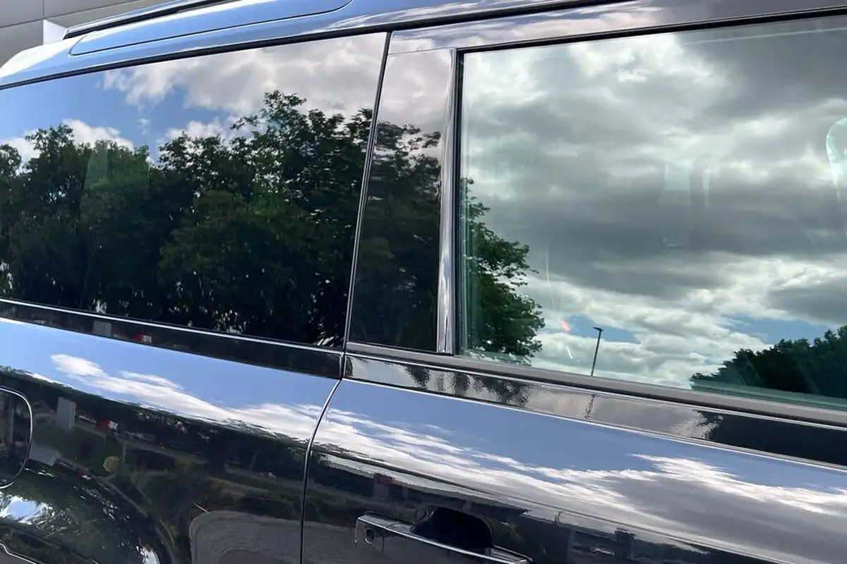 2021-land-rover-90-defender-30-d250-x-dynamic-se-big-16
