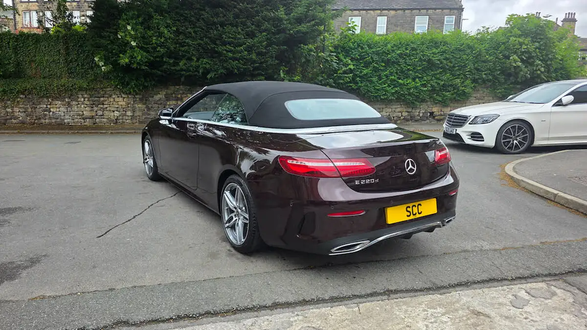 2020-mercedes-benz-e-class-20d-e220d-amg-line-premium-cabriolet-2d-big-33