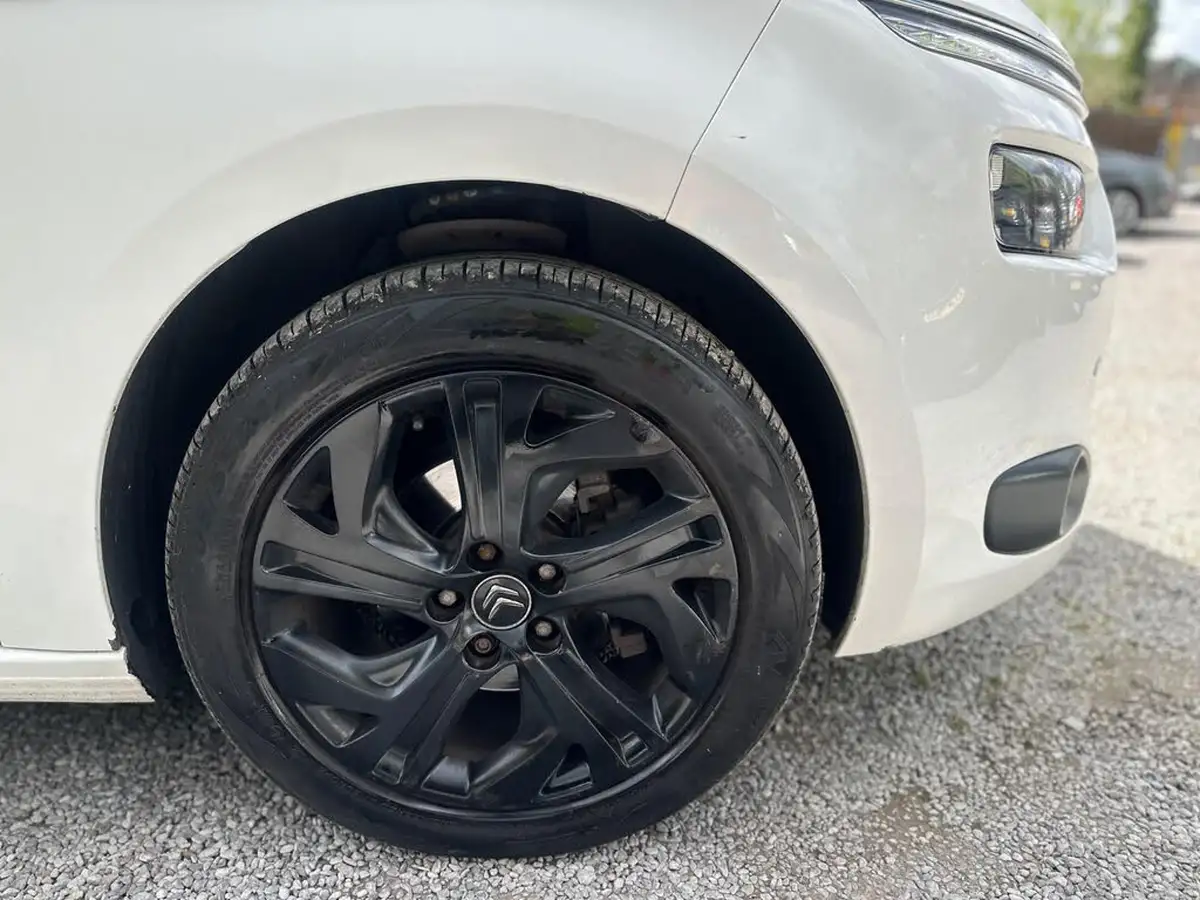 2014-citroen-c4-picasso-16e-hdi-exclusive-big-57