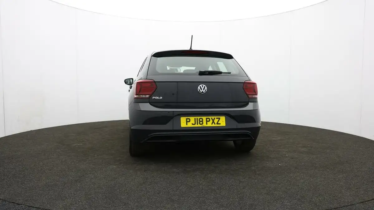 2018-volkswagen-polo-10-se-65ps-big-43