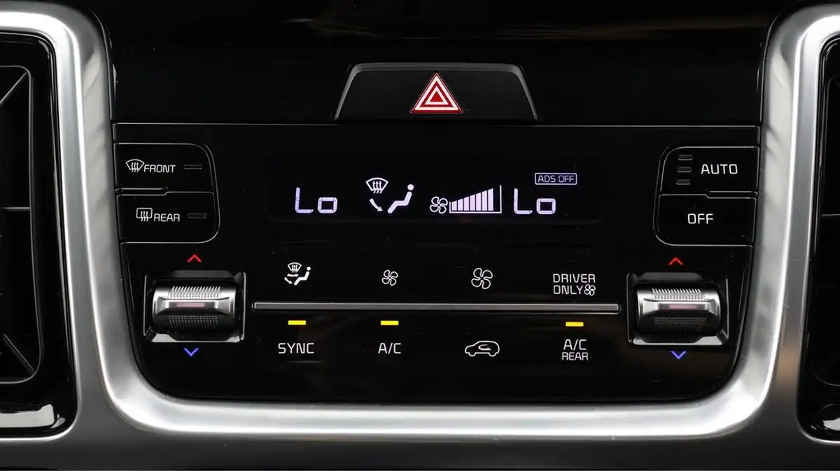 2021-kia-sorento-16-t-gdi-4-226bhp-hev-big-12