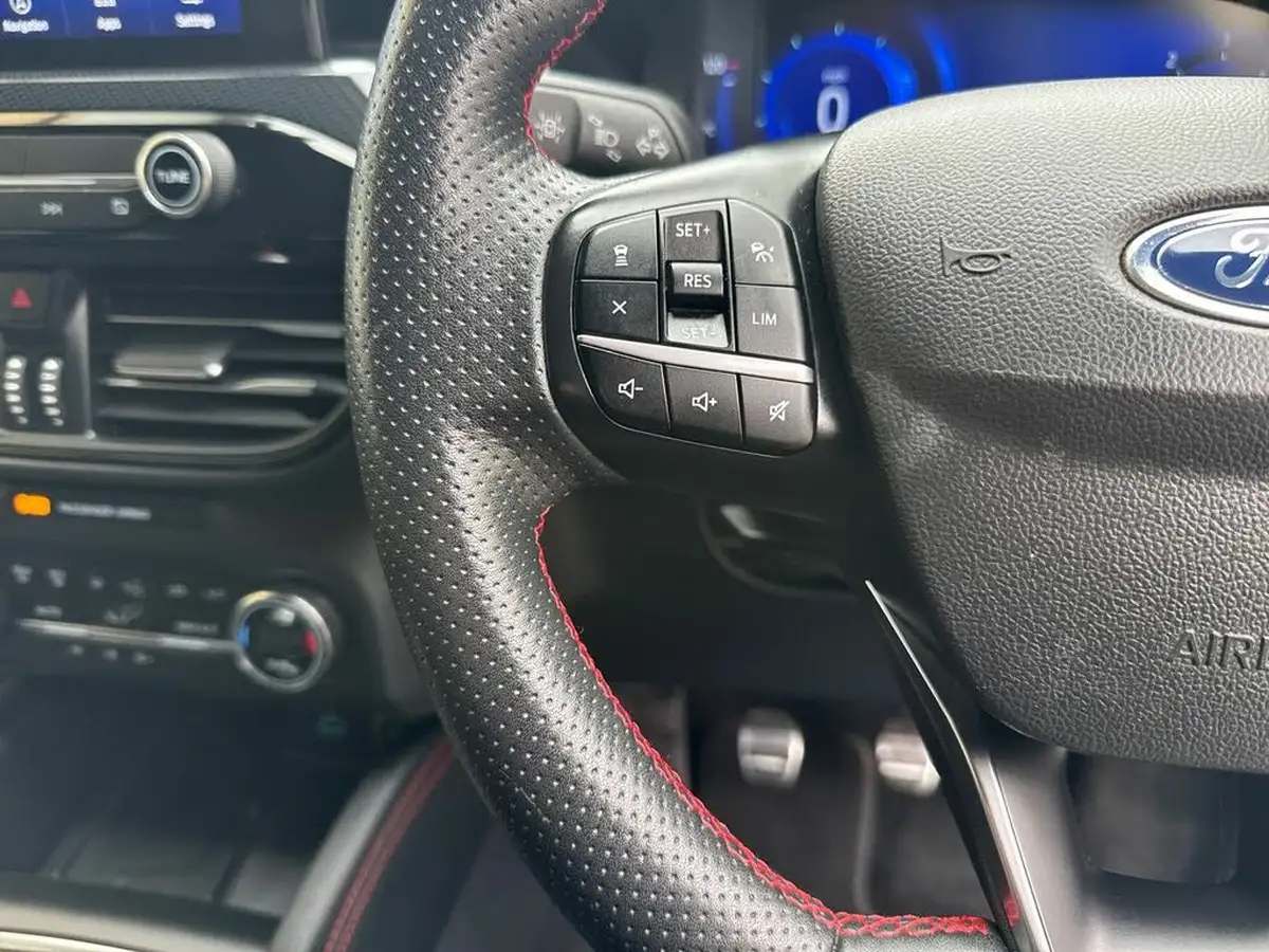 2020-ford-kuga-15-st-line-first-edition-big-25
