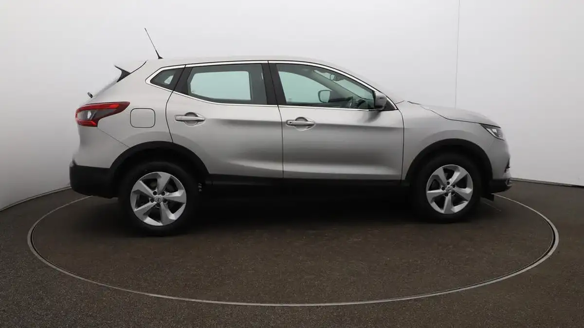 2018-nissan-qashqai-12-dig-t-acenta-big-48