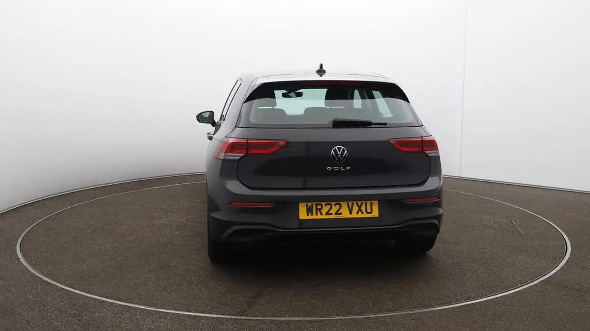 2022-volkswagen-golf-15-tsi-life-130ps-hatchback-big-58