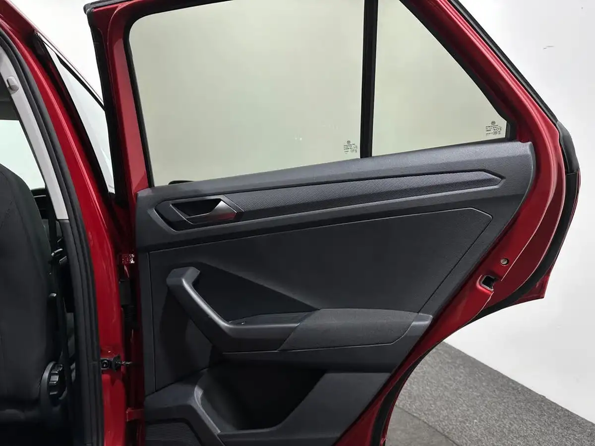 2022-volkswagen-t-roc-15-tsi-life-big-40